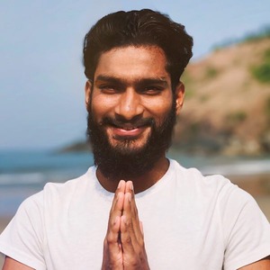 Yog Acharya Varun - Yoga Teacher at Florestral Retreat Center, Costa Rica