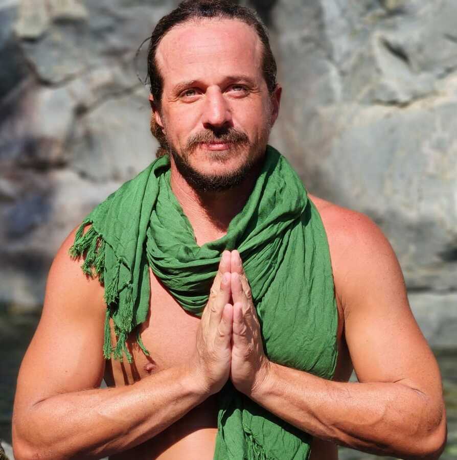 Yog Acharya Amos - Yoga Teacher at Florestral Retreat Center, Costa Rica