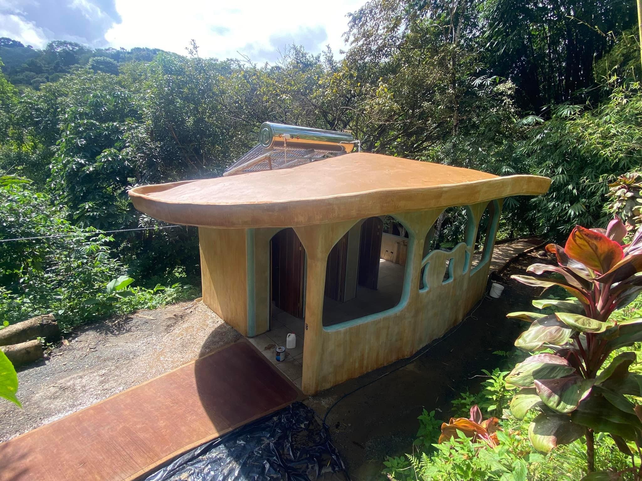 Outdoor Showers at Florestral Retreat Center